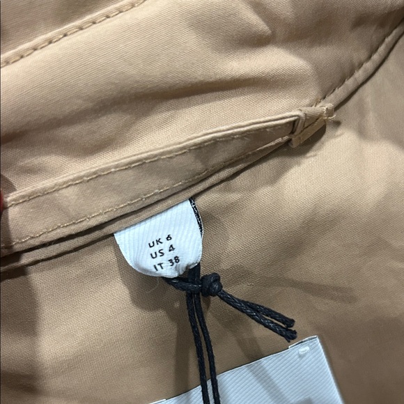 Burberry Tan Trench Coat - Picture 6 of 7